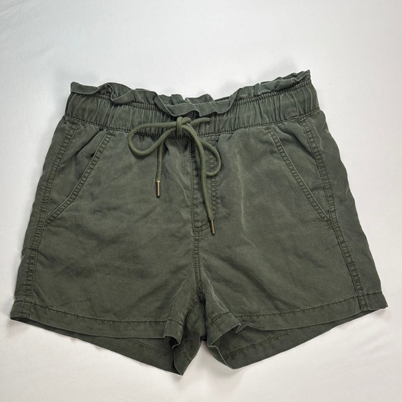 LOFT Pants - Loft Women’s Olive Green Pull On Tie Waist Casual Shorts